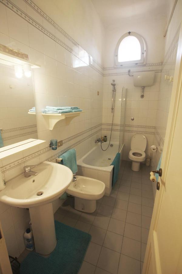Suite Tra I Tetti Con Bagno Privato بيزا المظهر الخارجي الصورة